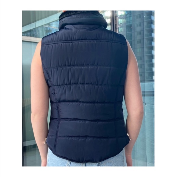 Dark blue vest with gold details - Picture 3 of 3